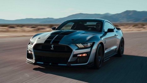 Ford Mustang Shelby GT500 2020 sẽ mạnh tới 760 mã lực